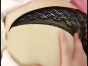 【全網推薦】姐夫在汽水裏加了安眠藥給清純氣質小姨子喝 迷倒後無套外射她屁股上～精彩值得收藏